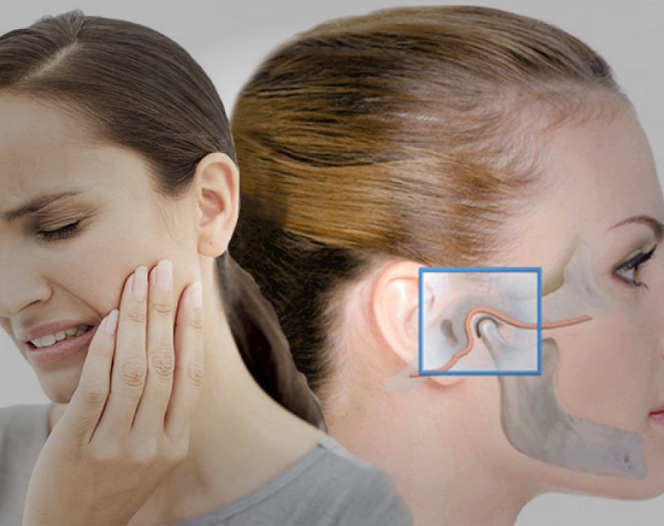 При открытии рта болит ухо. Синовит челюстного сустава. Заболевание височно- нижнечелюстных суставов (ВНЧС).